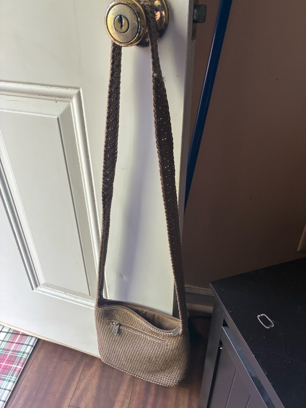 Woven Crossbody Shoulder Bag in Brown